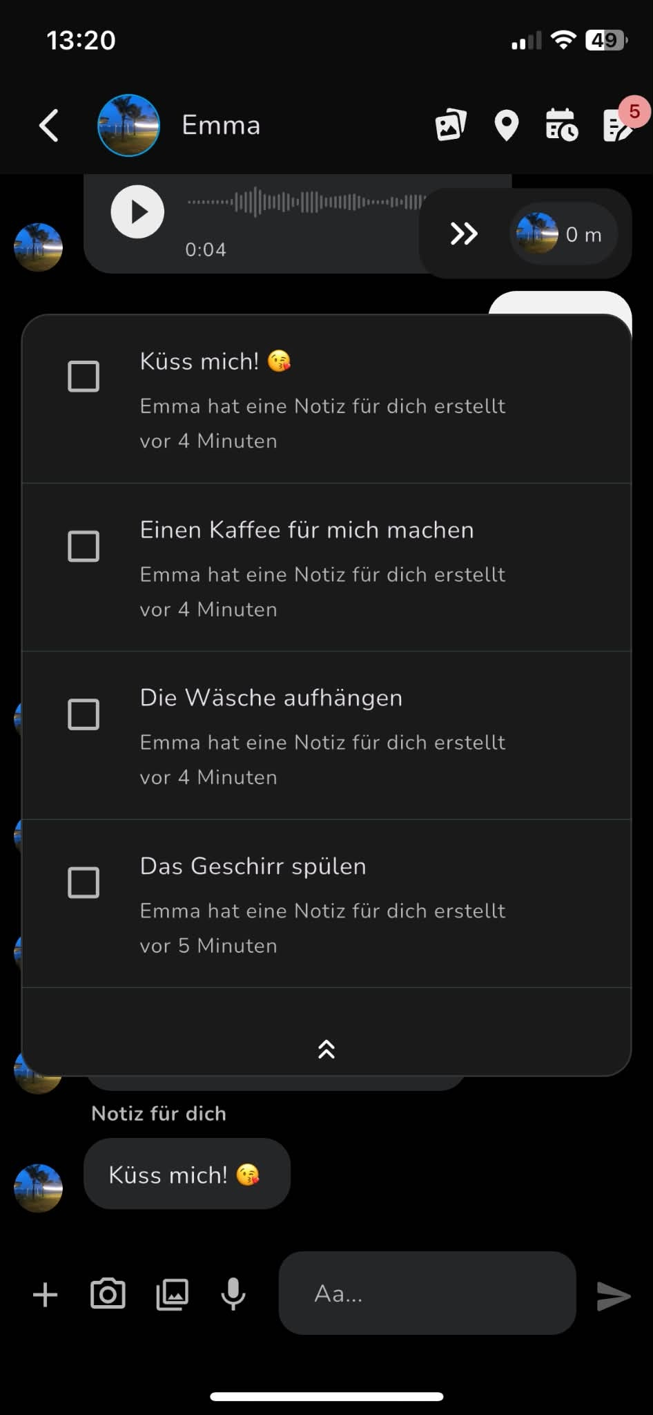 SpoMess conversation with shared notes